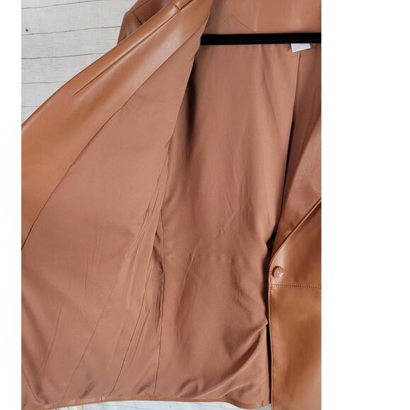 CHICO'S FAUX LEATHER BLAZER IN CAMEL, SZ 3/XL - Picture 9 of 16